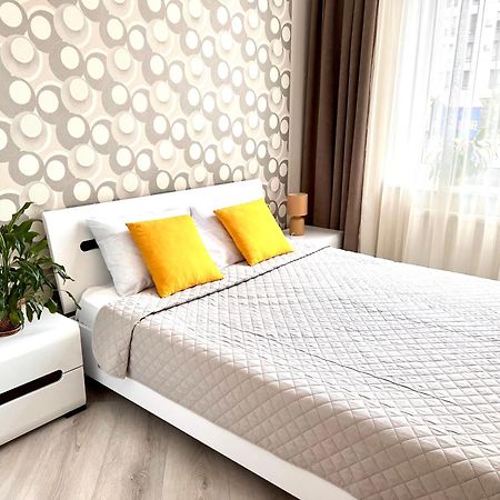 Osapart Beautiful Apartment In A Complex Semycvit Lviv Luaran gambar