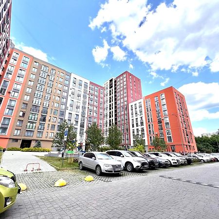 Osapart Beautiful Apartment In A Complex Semycvit Lviv Luaran gambar