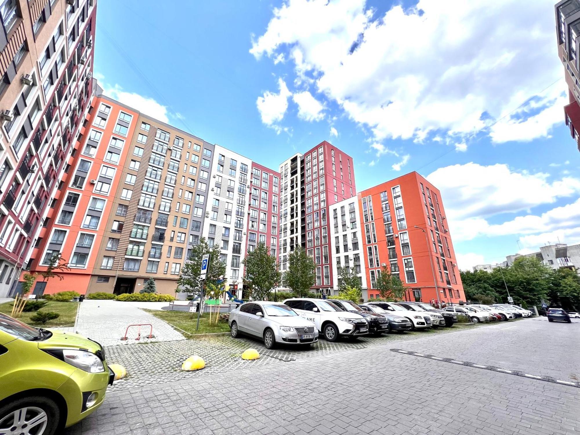 Osapart Beautiful Apartment In A Complex Semycvit Lviv Luaran gambar